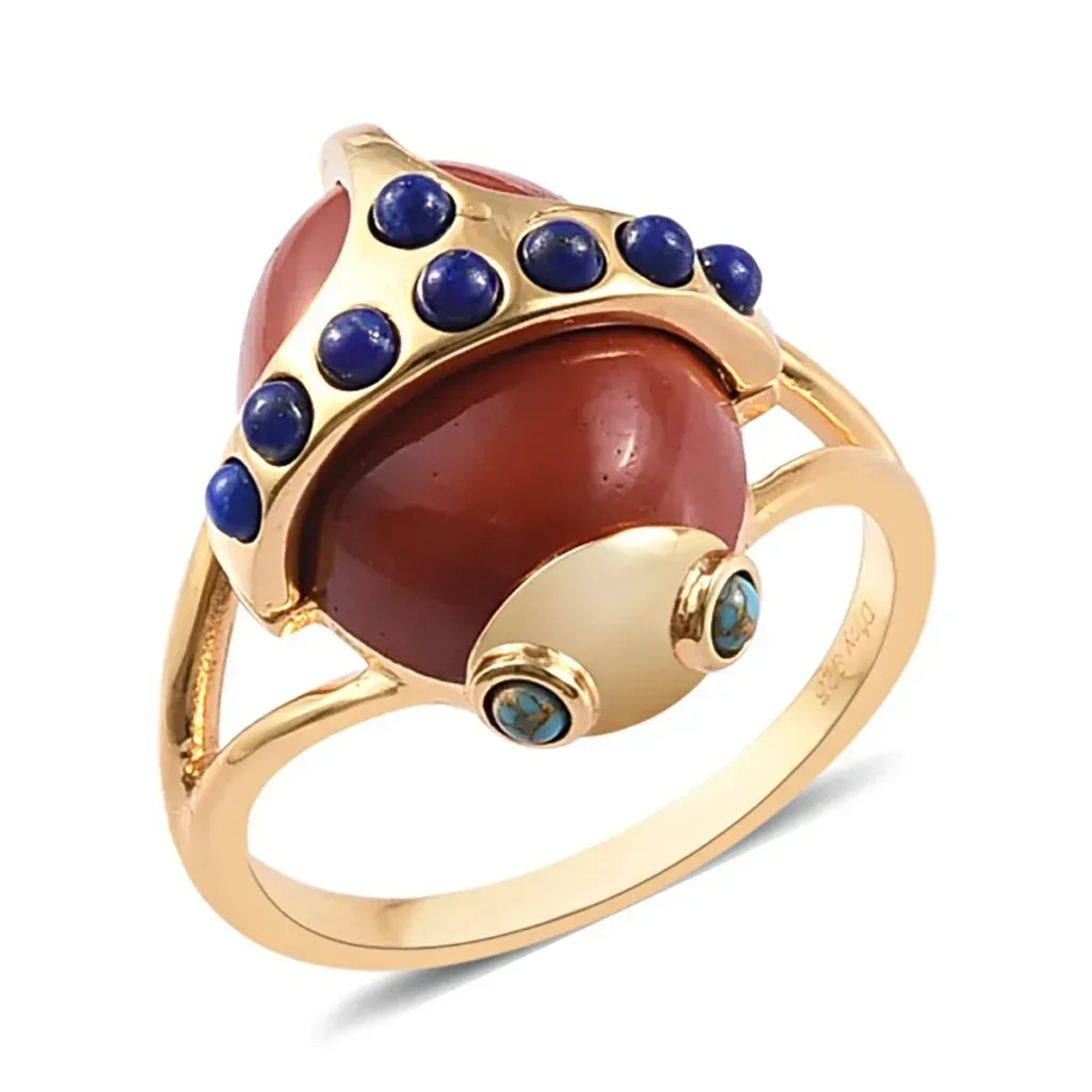 Scarab ring in yellow gold.
