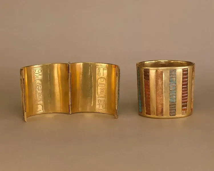 Gold arm cuff