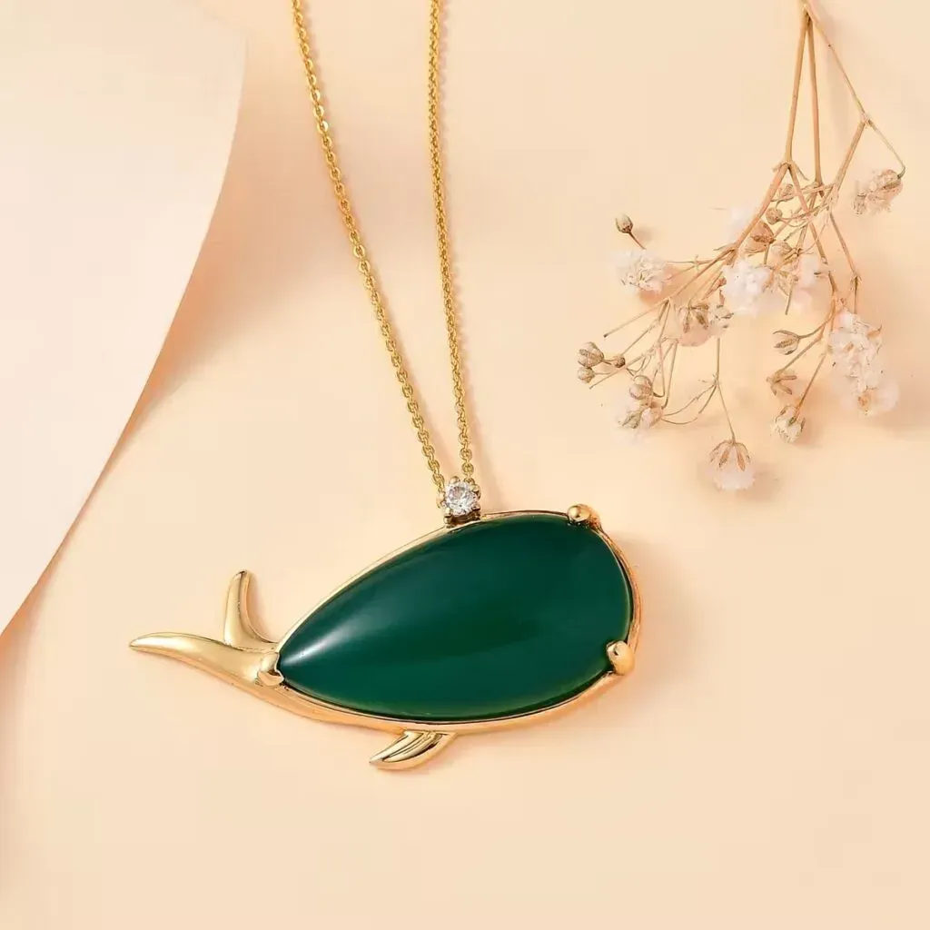 Sylvie Grateau Outfits | Look Chic with Affordable Accessories