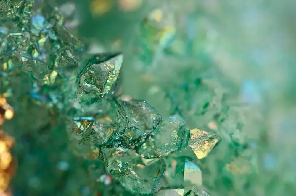 Grandidierite raw form