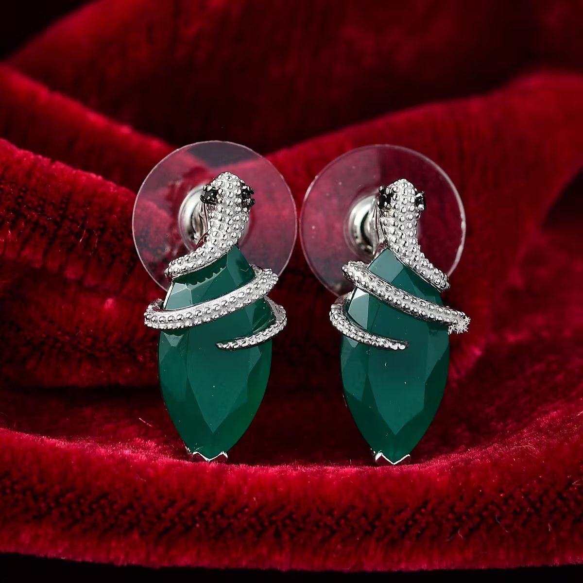 Snake Earrings jewelry design