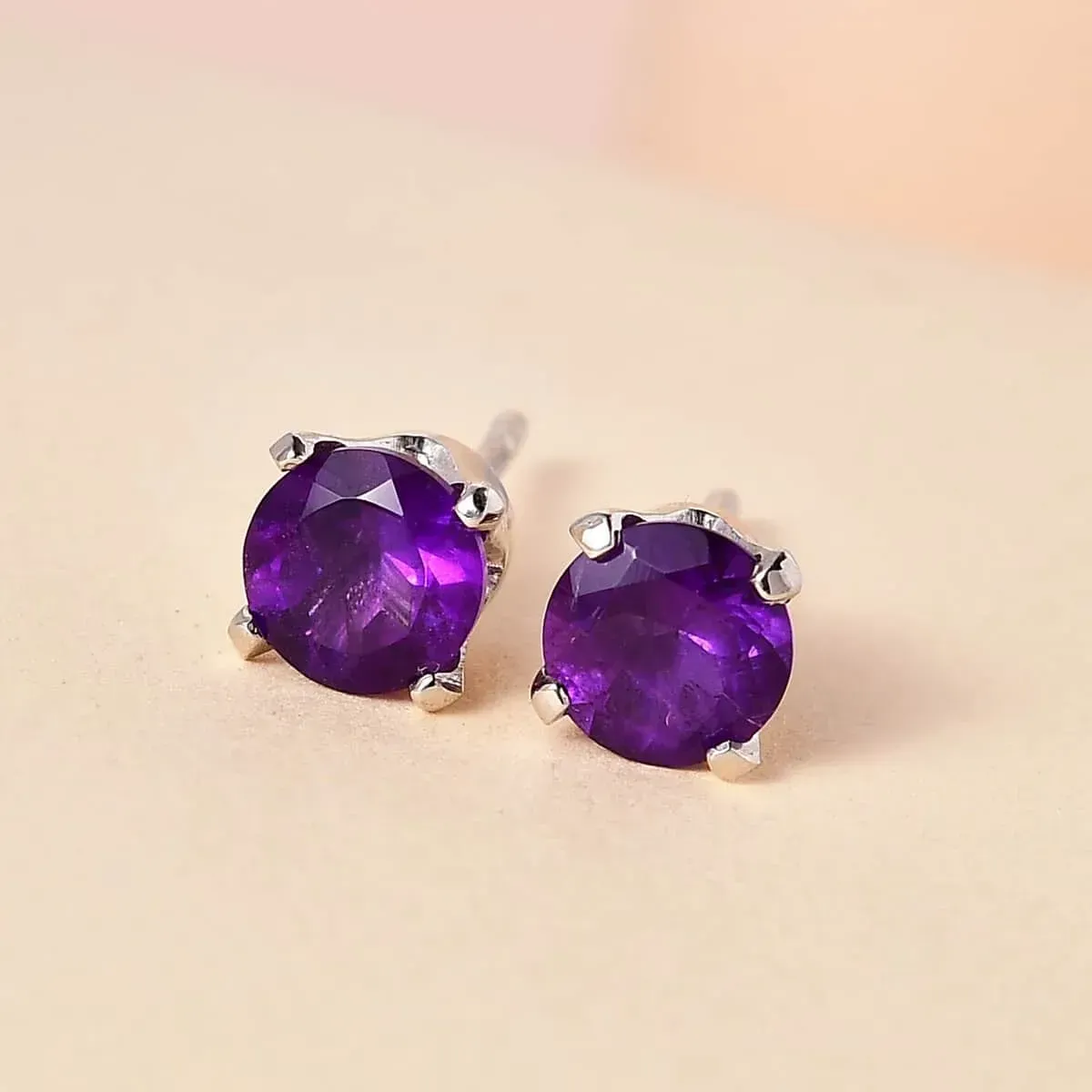 Tips for Choosing the Best Amethyst Earrings