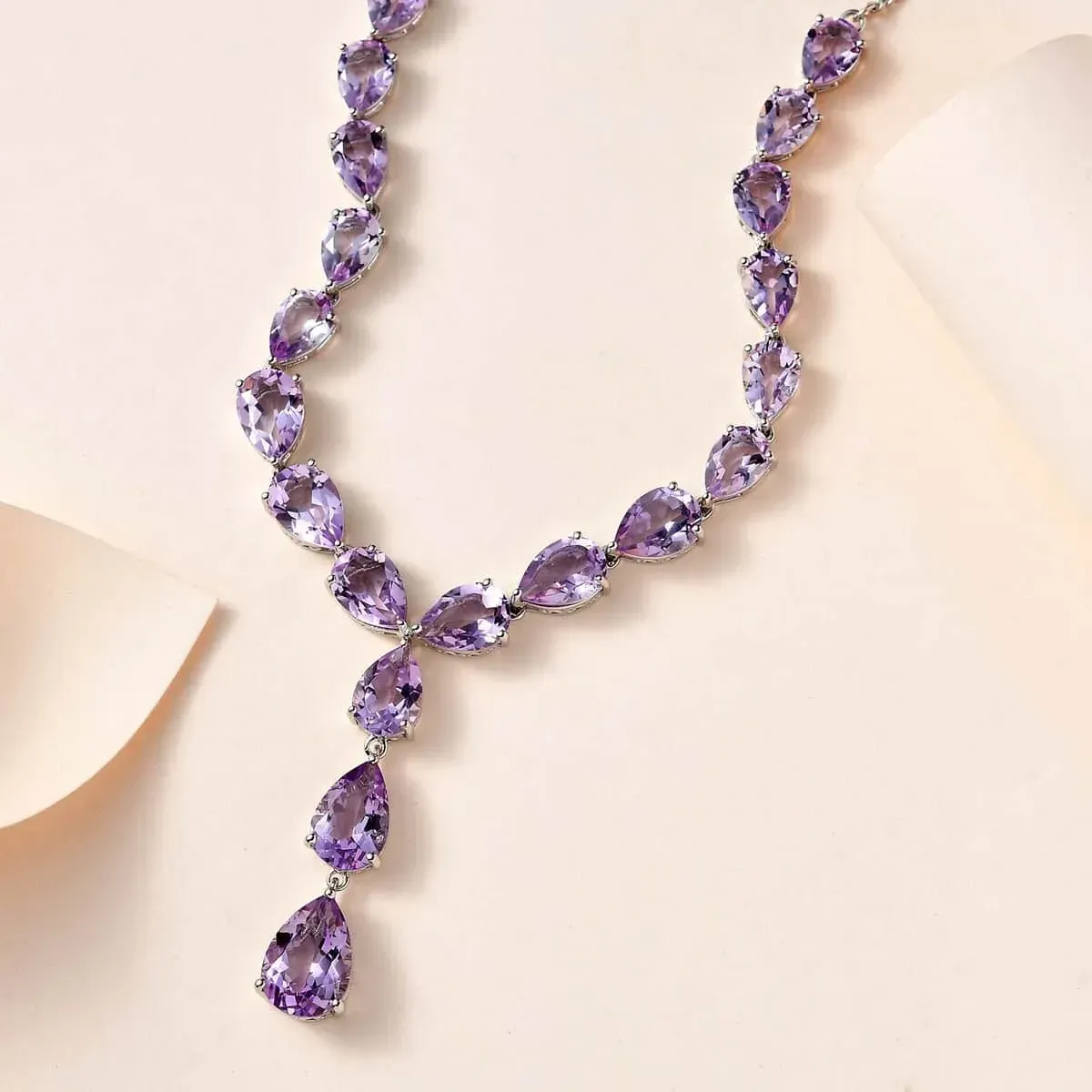 AAA Rose De France Amethyst Necklace 18 Inches in Platinum Over Sterling Silver 31.50 ctw