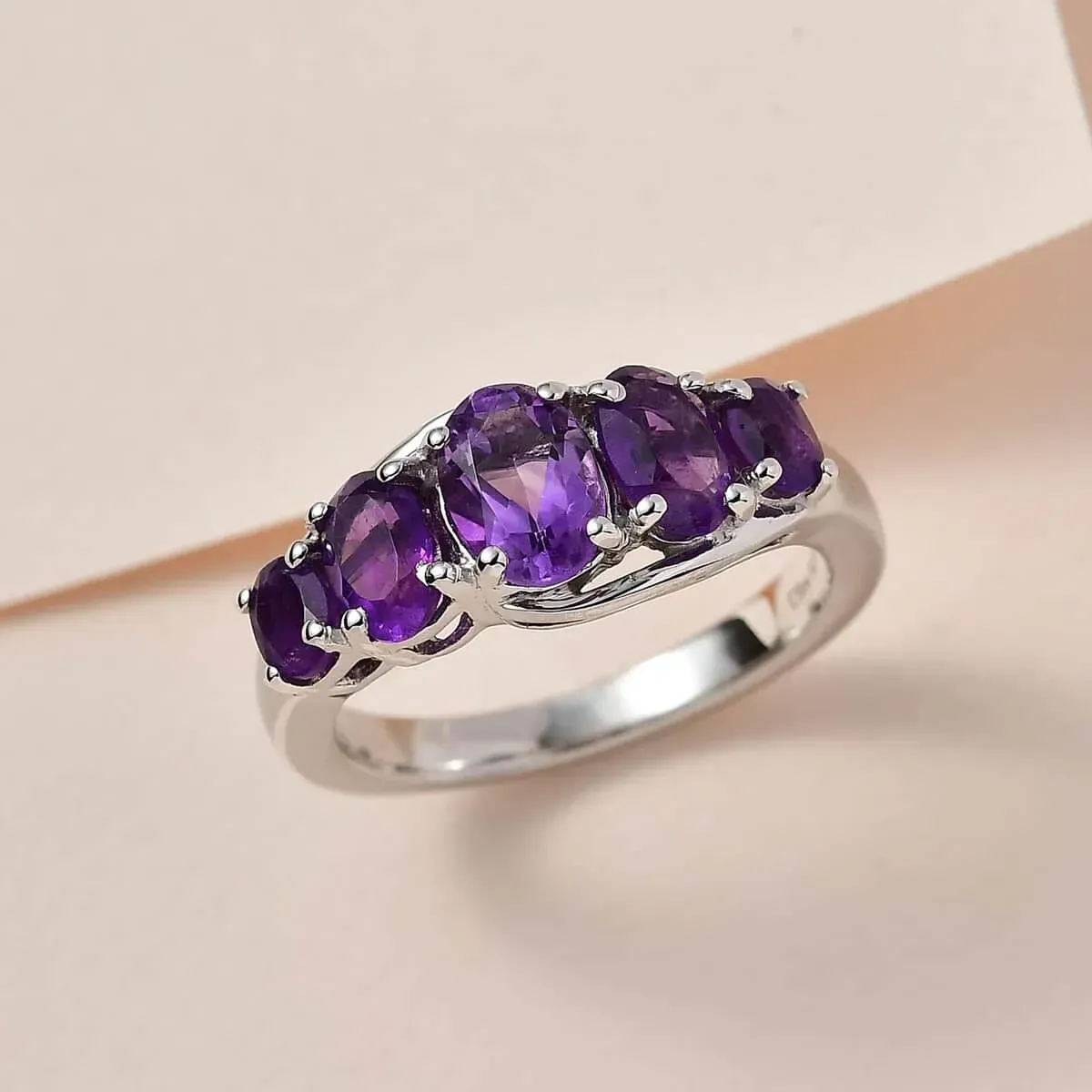 What is the Ideal Cut for Amethyst Jewelry?