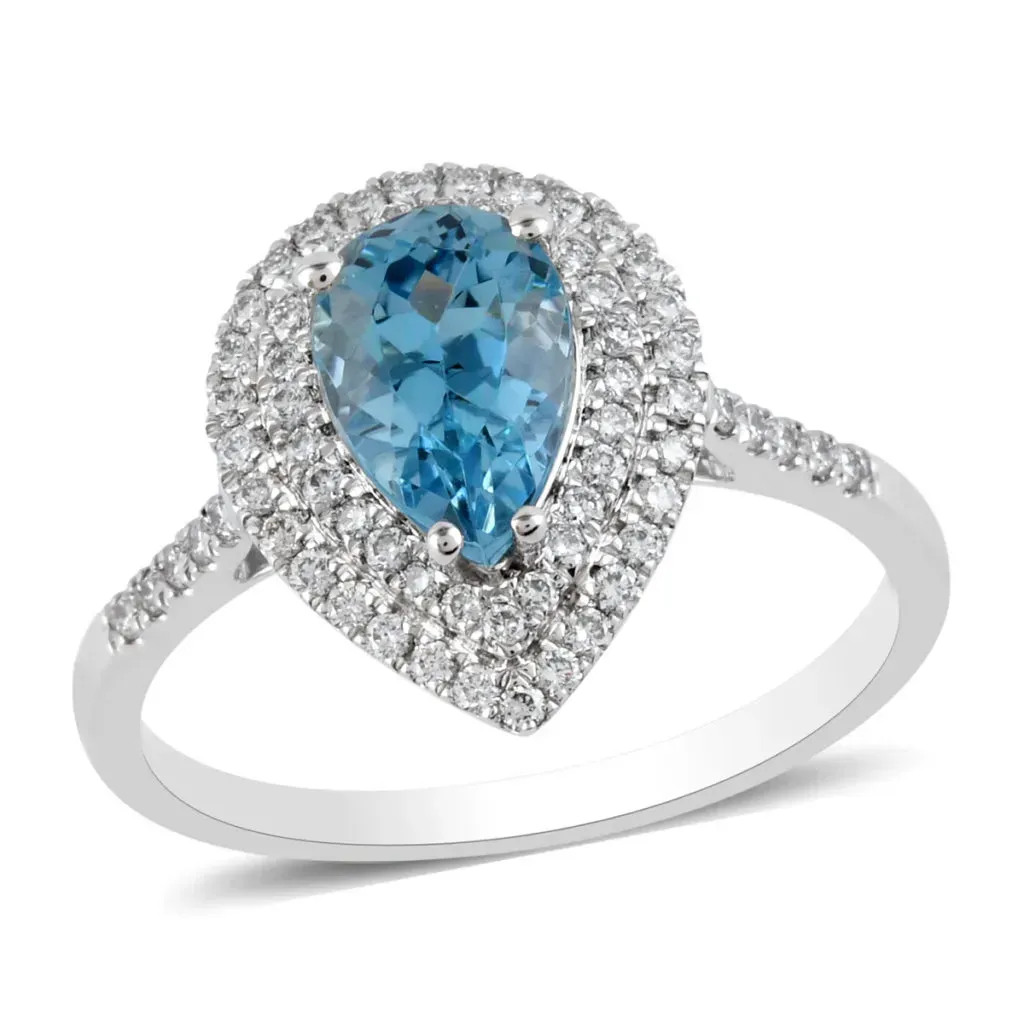 Platinum aquamarine ring in platinum.