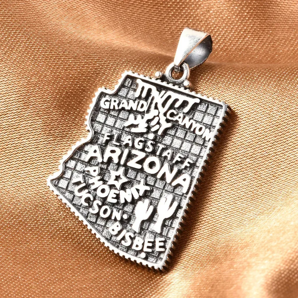 Sterling silver Arizona state pendant. 