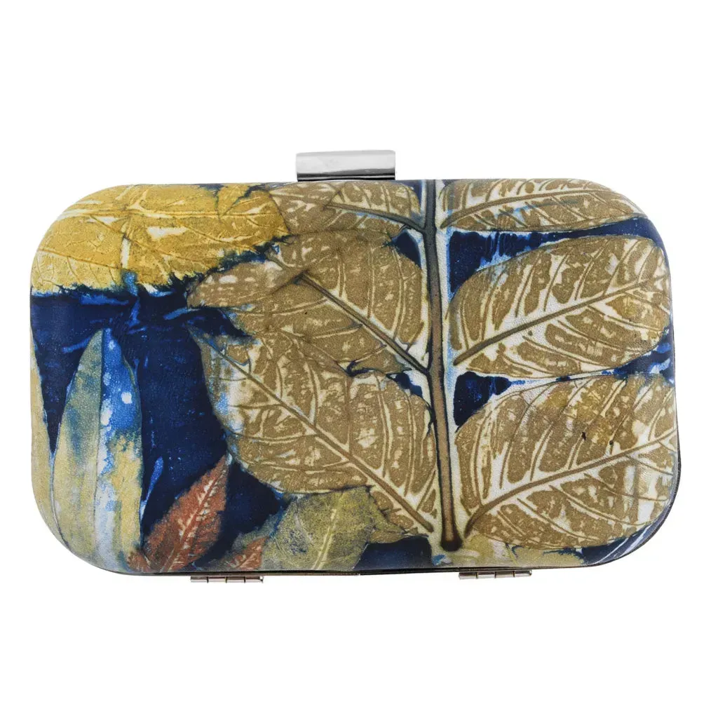 TINY HANDBAGS ARE HERE TO START YOUR NEW SPRING OBSESSION