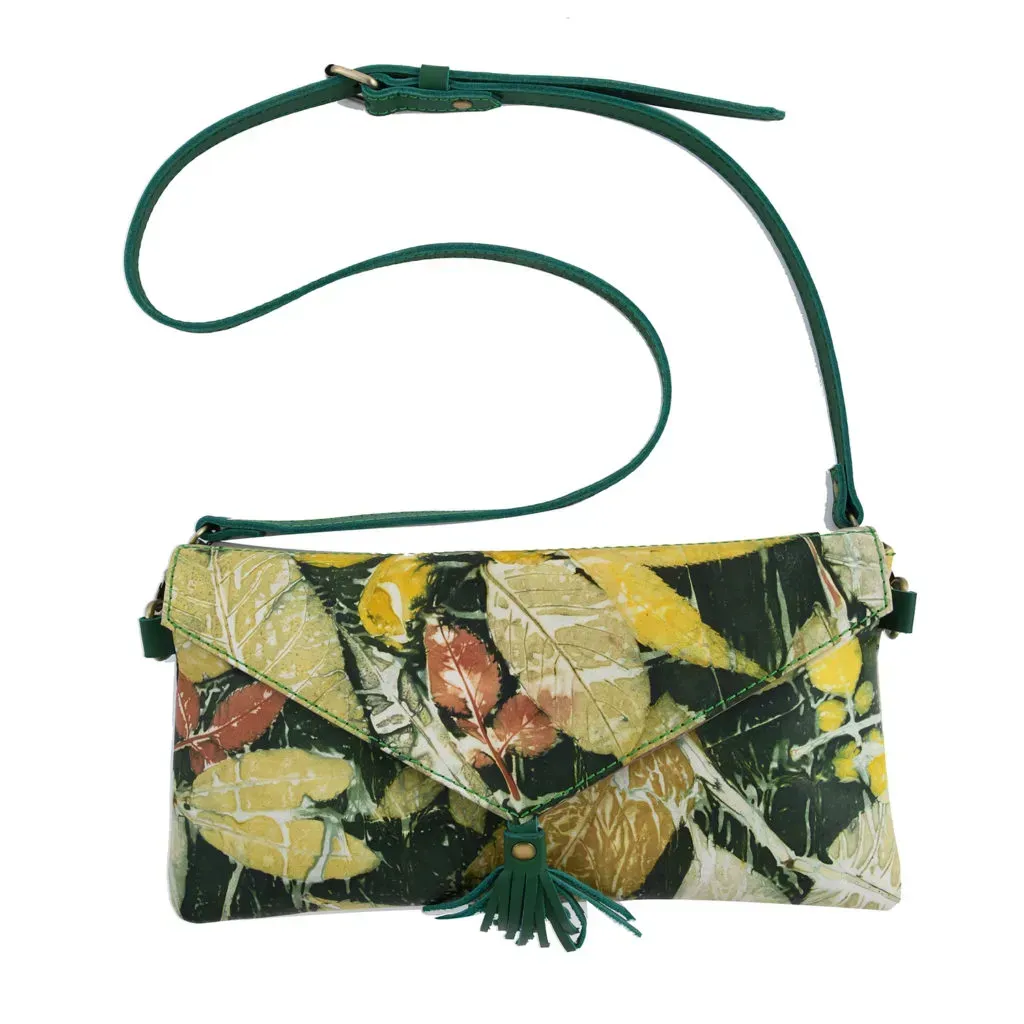 TINY HANDBAGS ARE HERE TO START YOUR NEW SPRING OBSESSION
