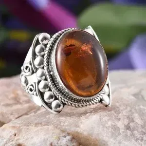 Baltic amber ring in sterling silver. 