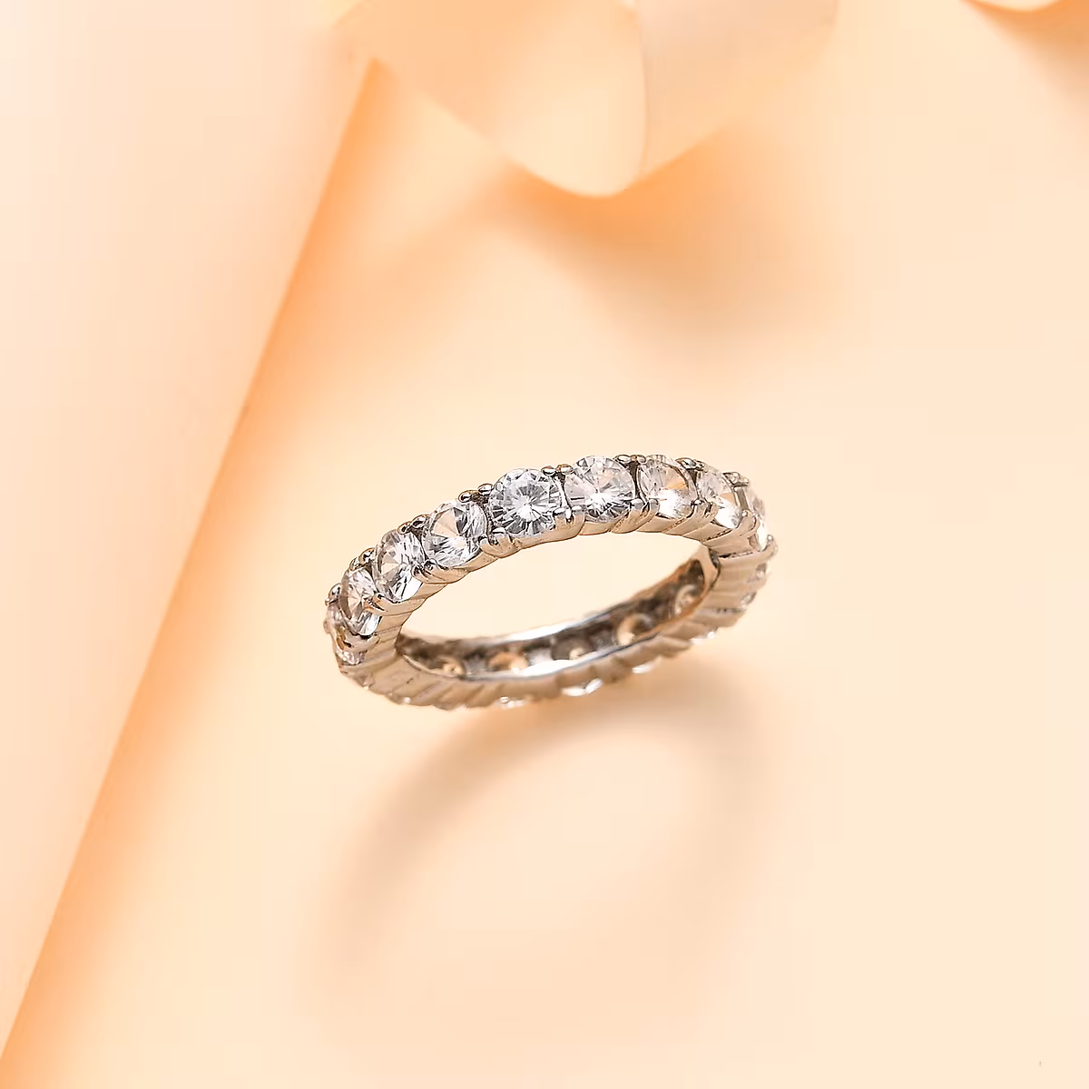 Zircon Diamond: Difference between Zircon & Cubic Zirconia