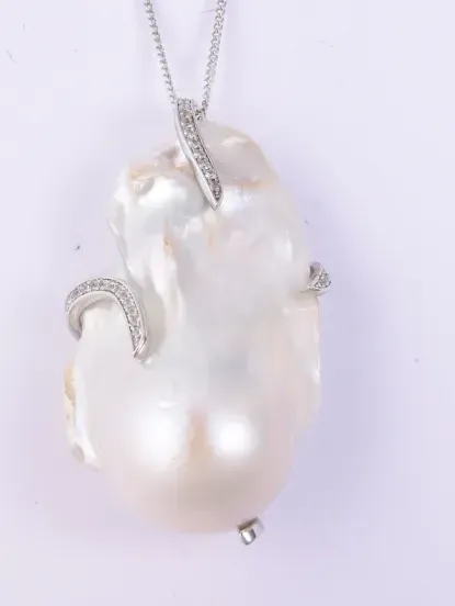 Why Baroque Pearl Jewelry is Here to Stay