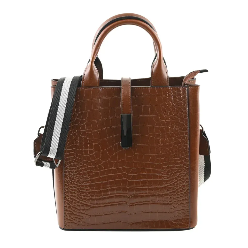 Chocolate leather handbag.