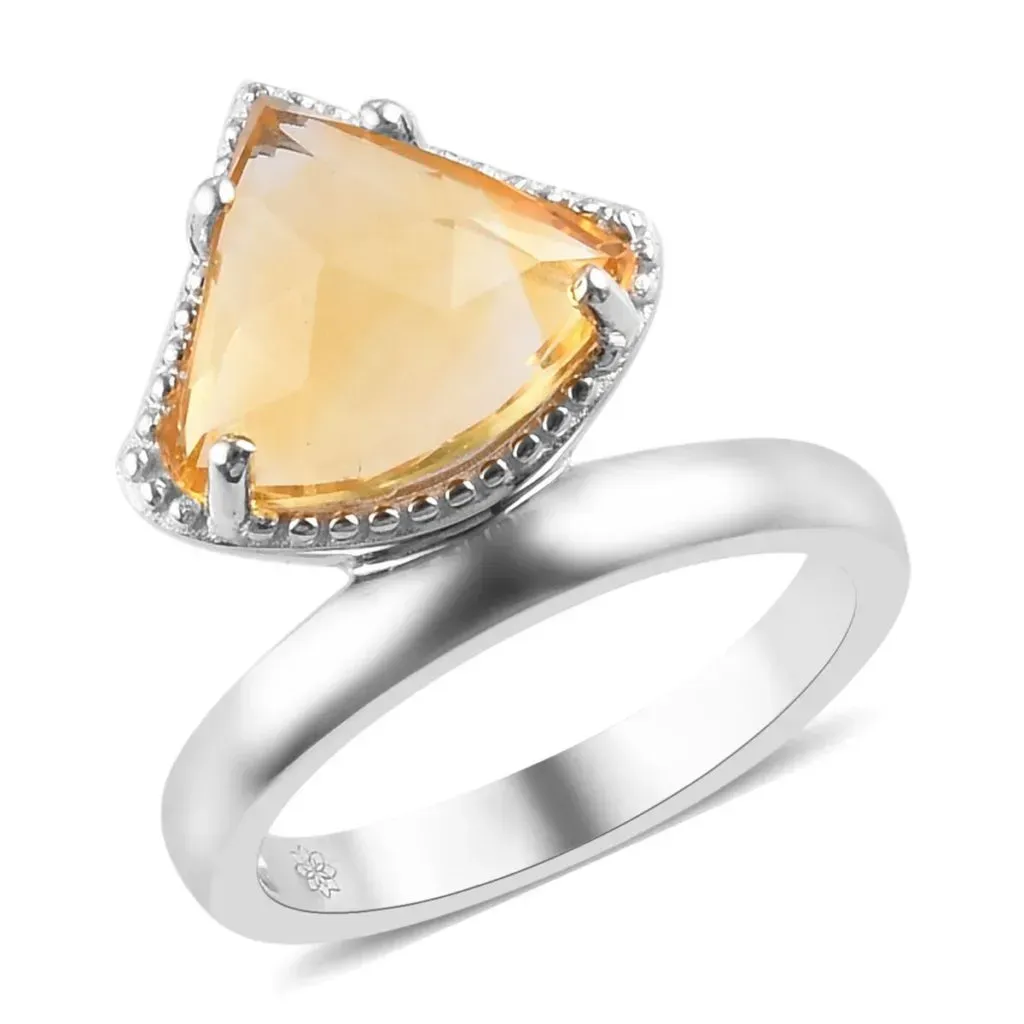 Vintage style citrine ring.