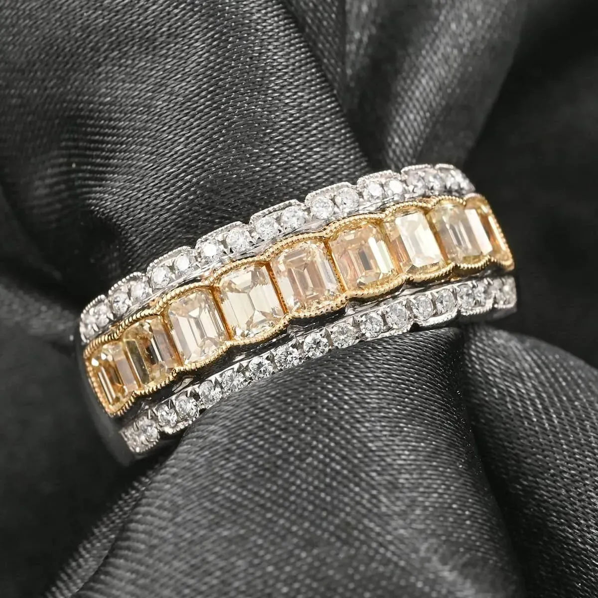 Modani 18K White and Yellow Gold Natural Yellow and White Diamond Ring 