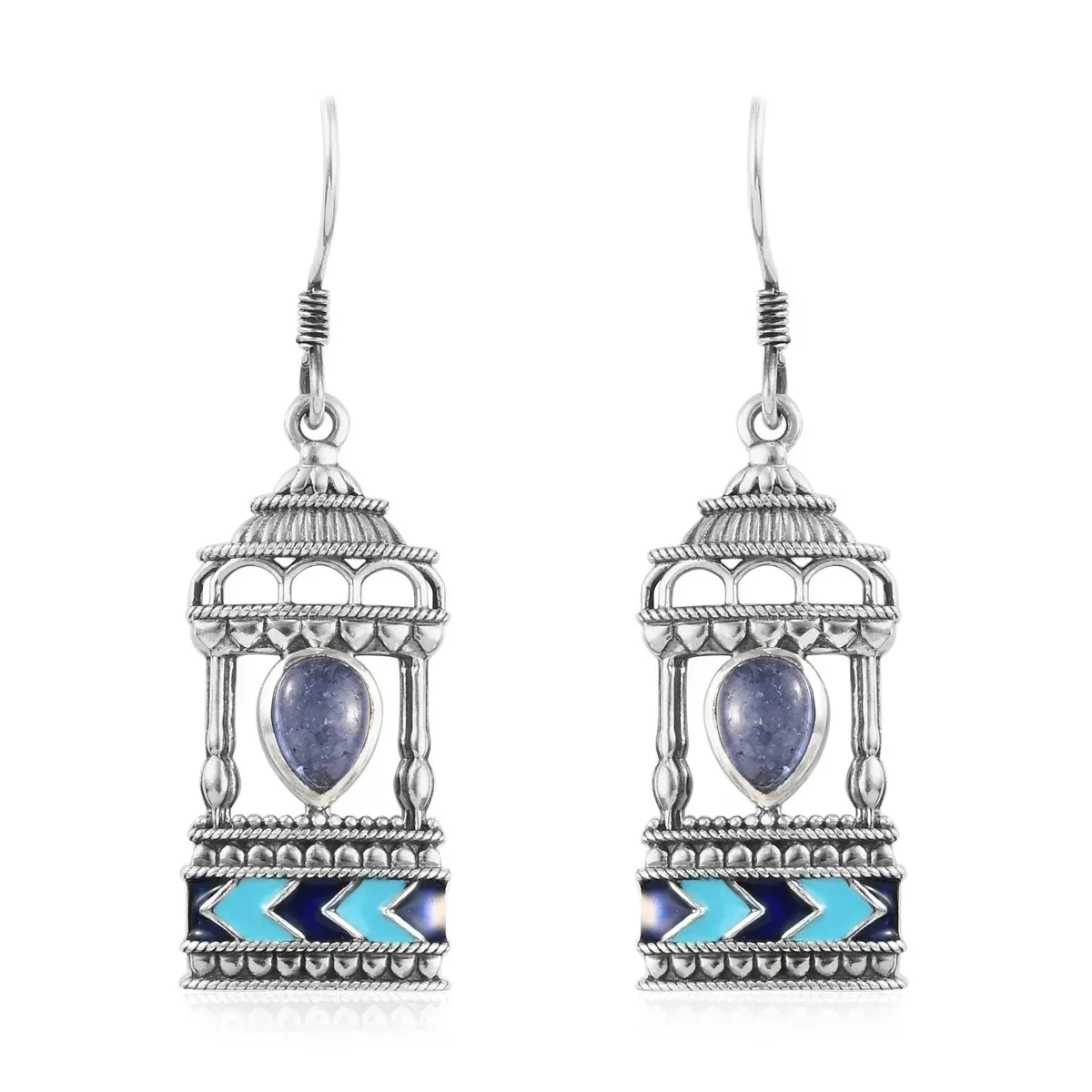 Indian earrings in sterling silver. 