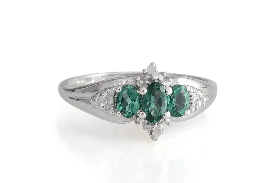 Indian Ocean Apatite ring in sterling silver. 