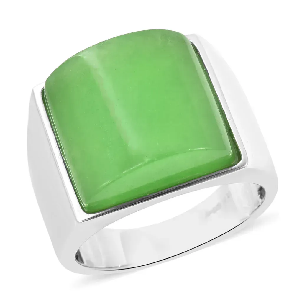 Green jade men's ring in sterling silver. 
