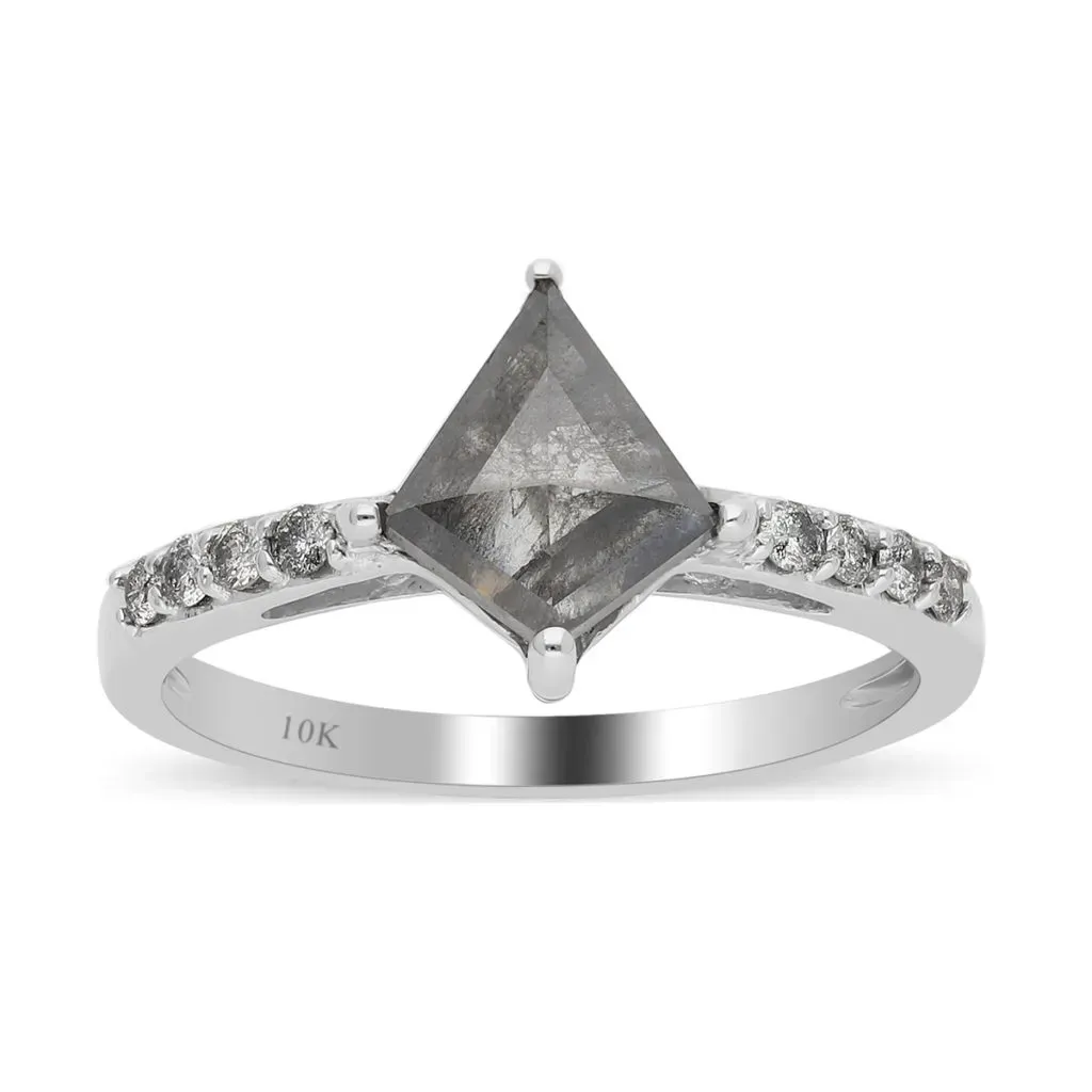 Kite diamond ring. 