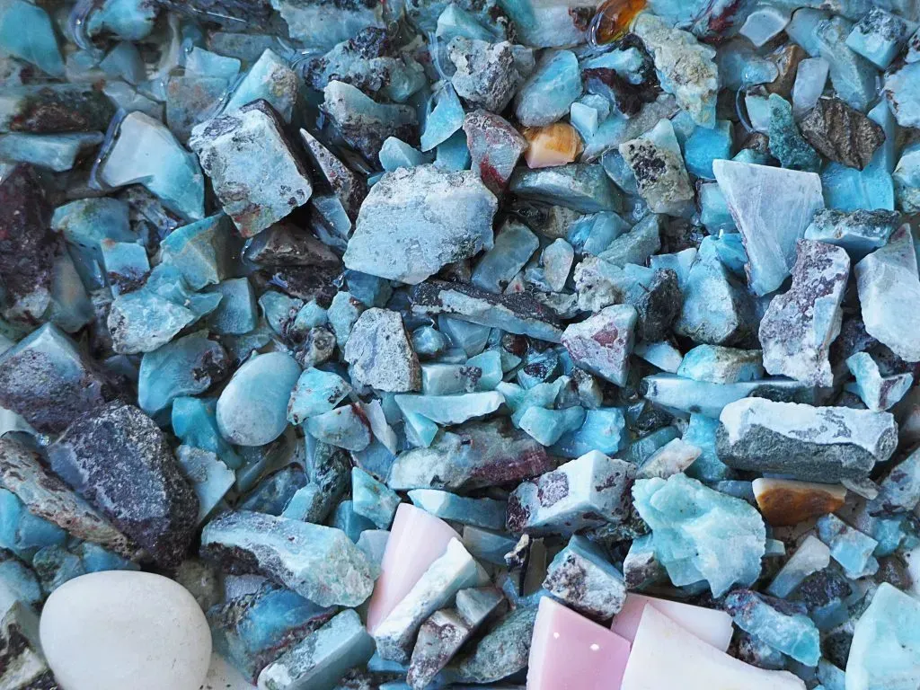 Rough Larimar stones.