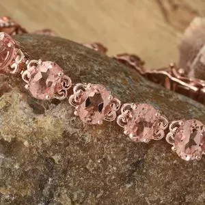 Pink morganique bracelet in vermeil rose gold. 