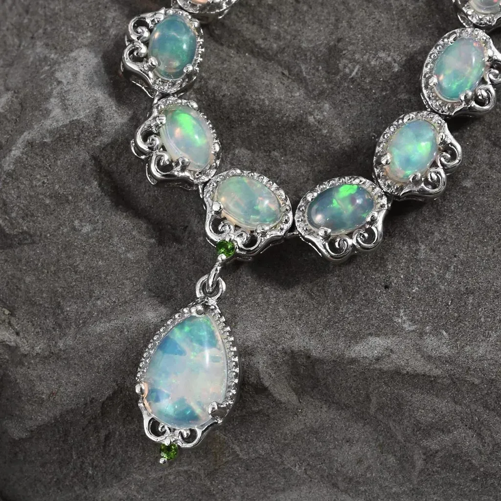 Hydrophane Welo opal pendant necklace. 