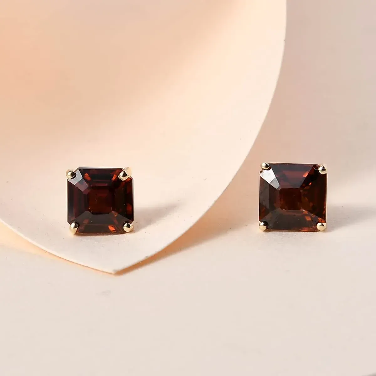 Luxoro 10K Yellow Gold Asscher Cut AAA Red Zircon Solitaire Stud Earrings
