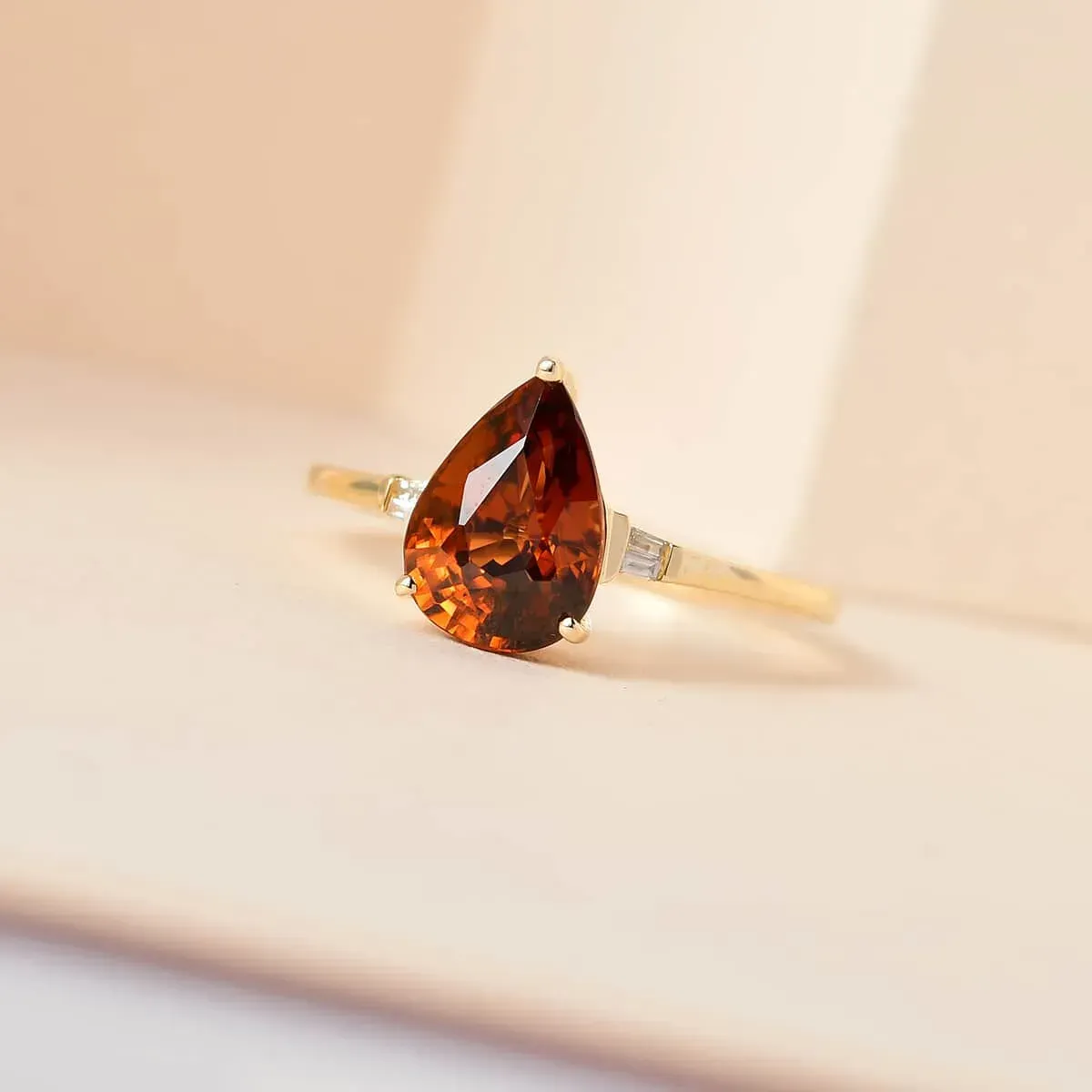 Luxoro 10K Yellow Gold AAA Red Zircon and G-H I3 Diamond Ring