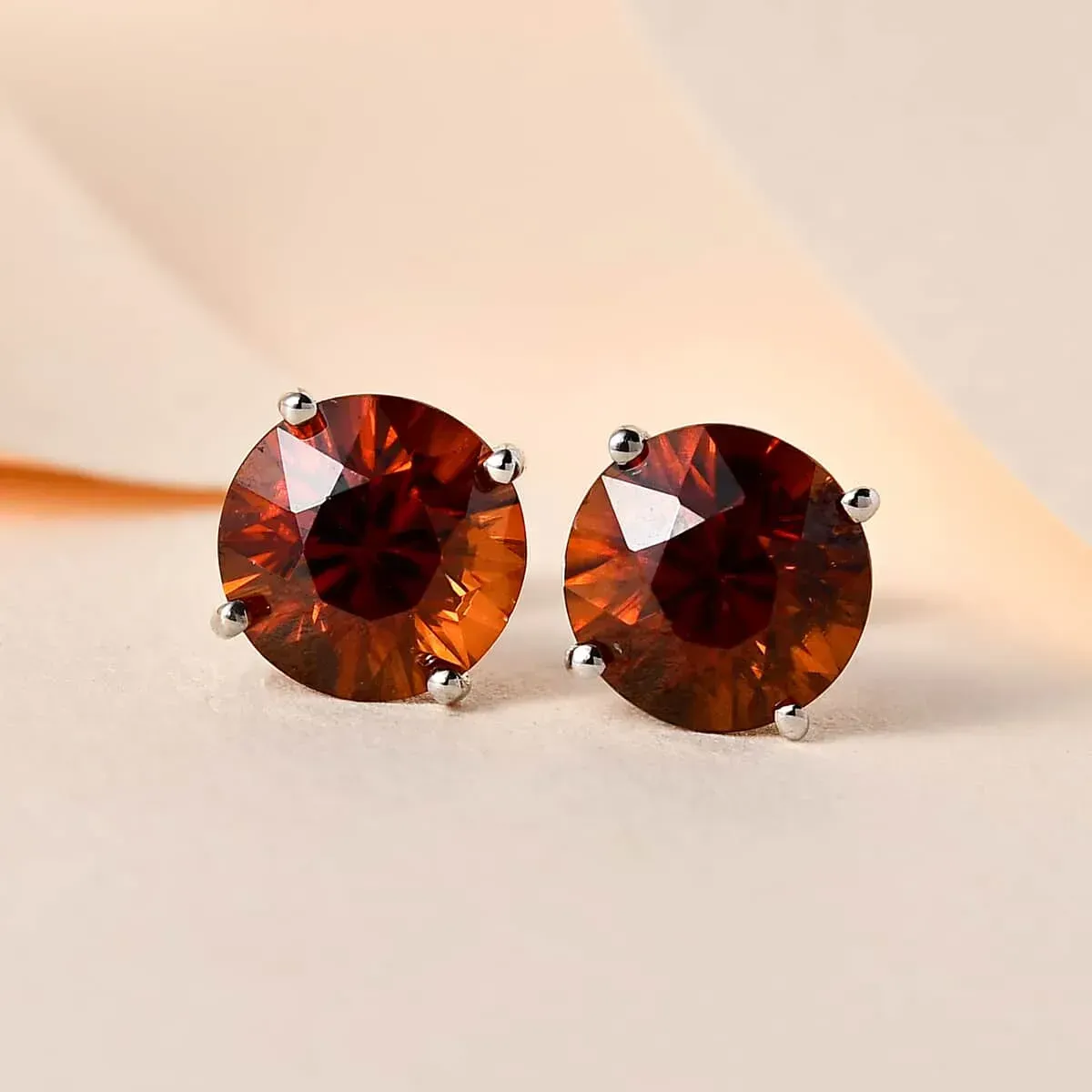 Luxoro 10K White Gold AAA Red Zircon Solitaire Stud Earrings 