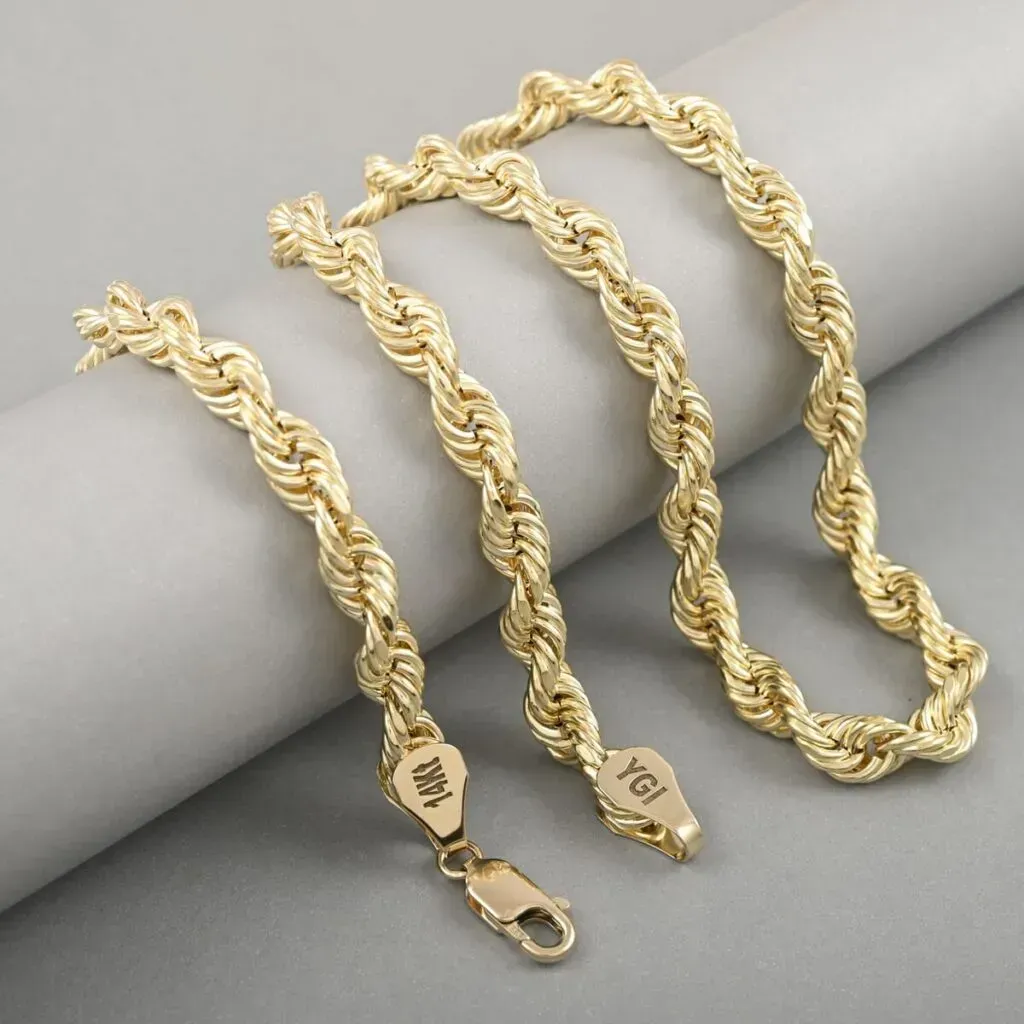 14K Yellow Gold 8mm Diamond-Cut Rope Chain Necklace 24 Inches 