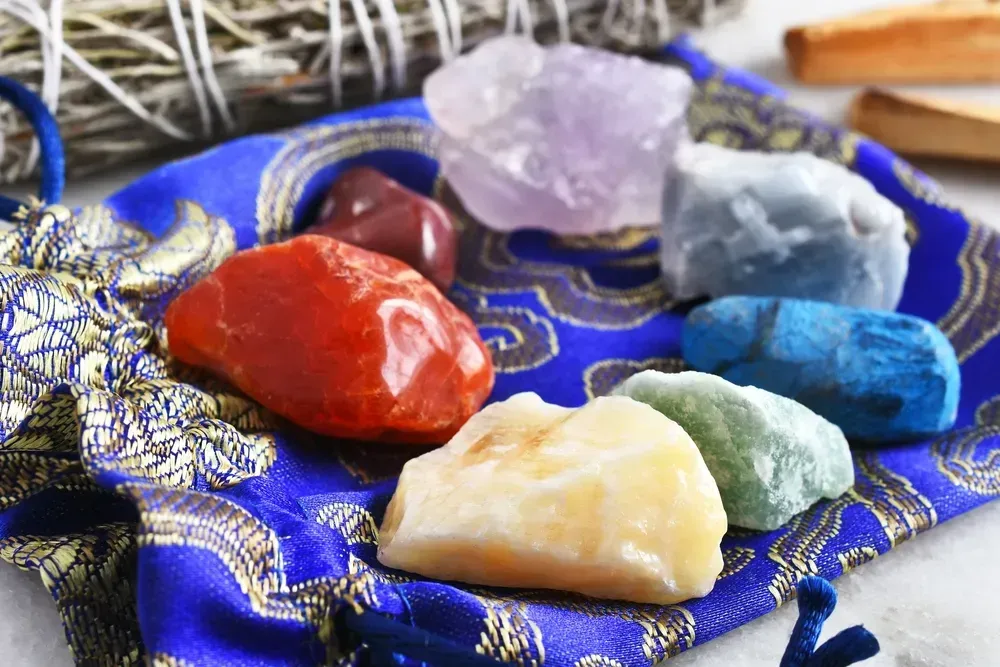 Altar with a selection of gemstones.