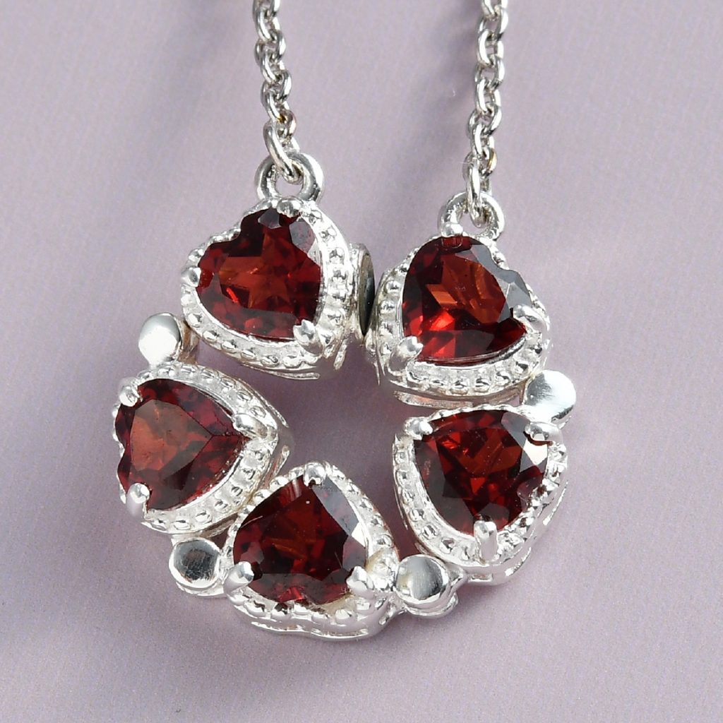 mozambique garnet meaning