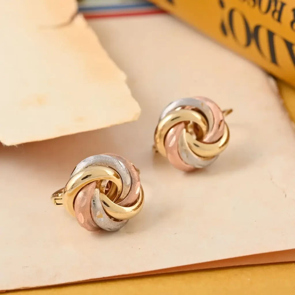 Vicenza Italian Gold studs Love knot