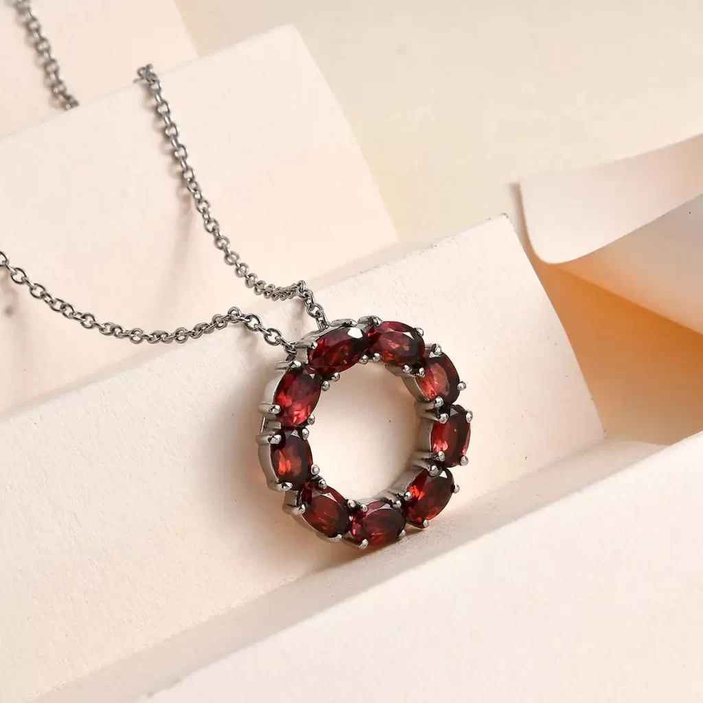 Mozambique Garnet Circle Necklace