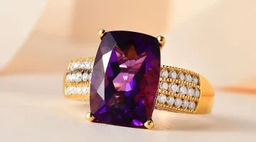 How birthstones are determined Amethyst birthstone ring